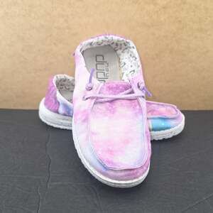 Hey Dude Youth Girls Wendy Dreamer (Unicorn/Tie-Dye) slip-on shoes Size 2